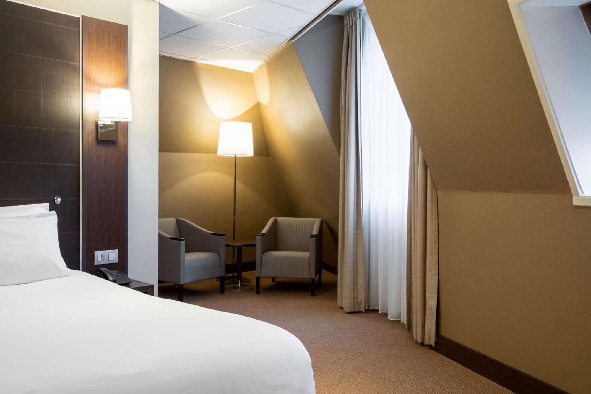 Nh Centre Utrecht Hotel Екстериор снимка
